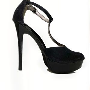 High Heels By Carlos Santana
